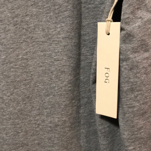 nwt gray fear of god essentials oversized L/s - Picture 4 of 6